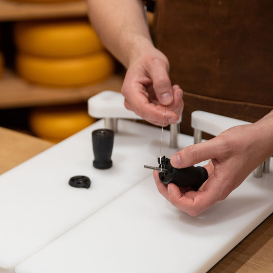 Cheese-O-Matic® Noir