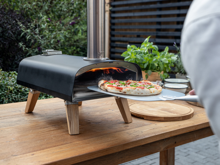 Alles over pizzaovens: tips, temperatuur en deeg