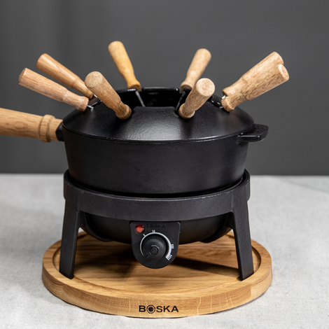 Crispy Puff Pastry Sticks - Cheese Fondue Dipper Tip