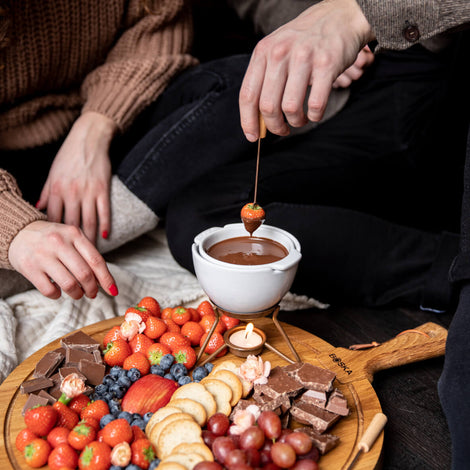Schokoladenfondue mit gesalzenem Karamell