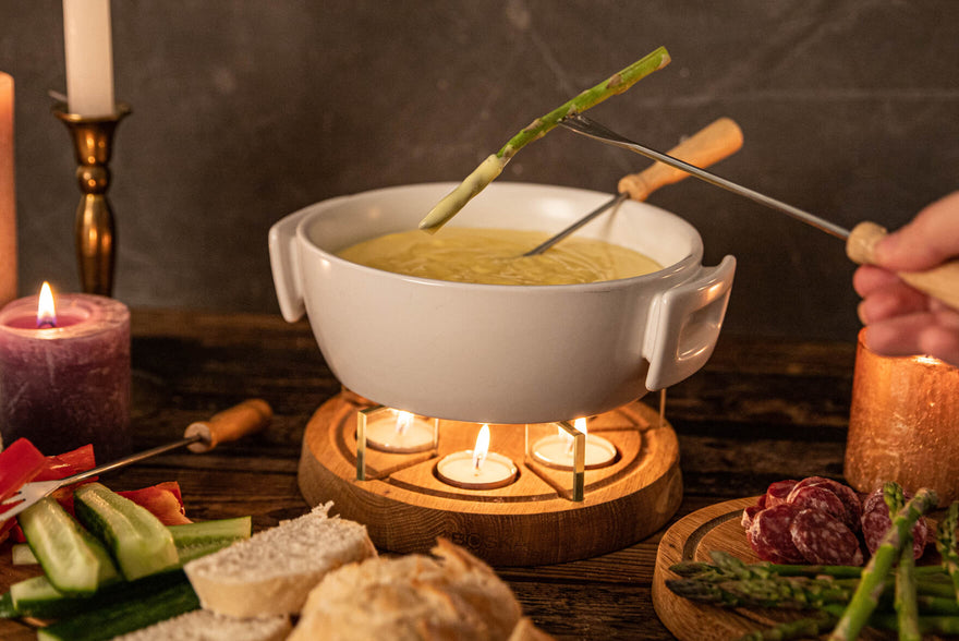 Traditional cheese fondue