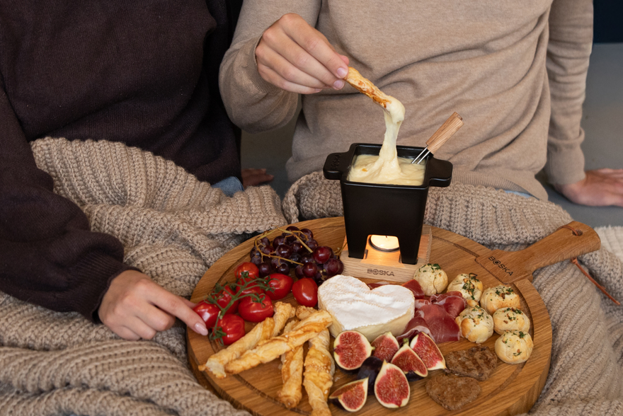 Knusprige Blätterteigstangen - Käsefondue Dipper Tipp