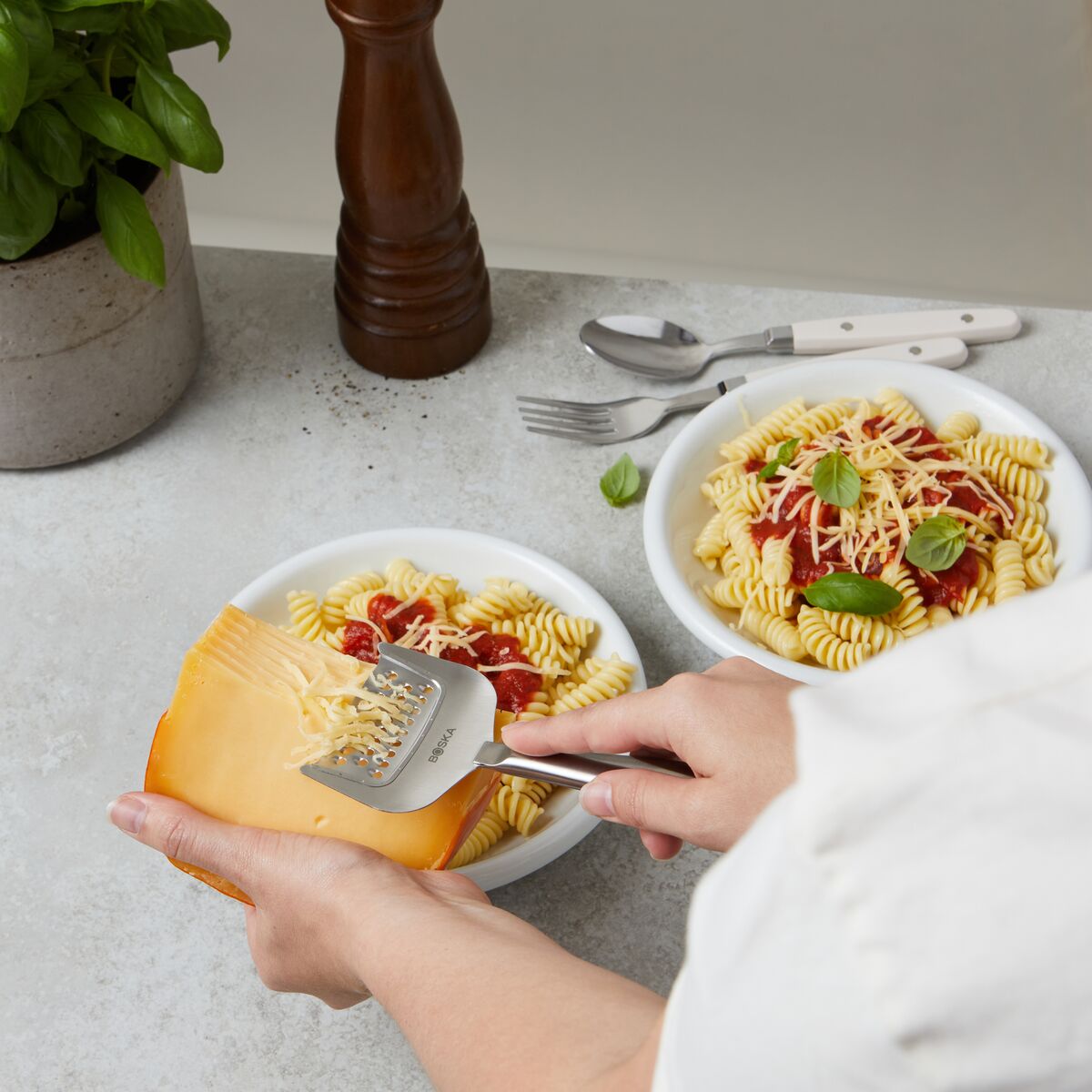 Râpe à Fromage Parmesan Monaco+ Boska - Acier Inoxydable Pour Fromages Durs, Truffes Et Légumes