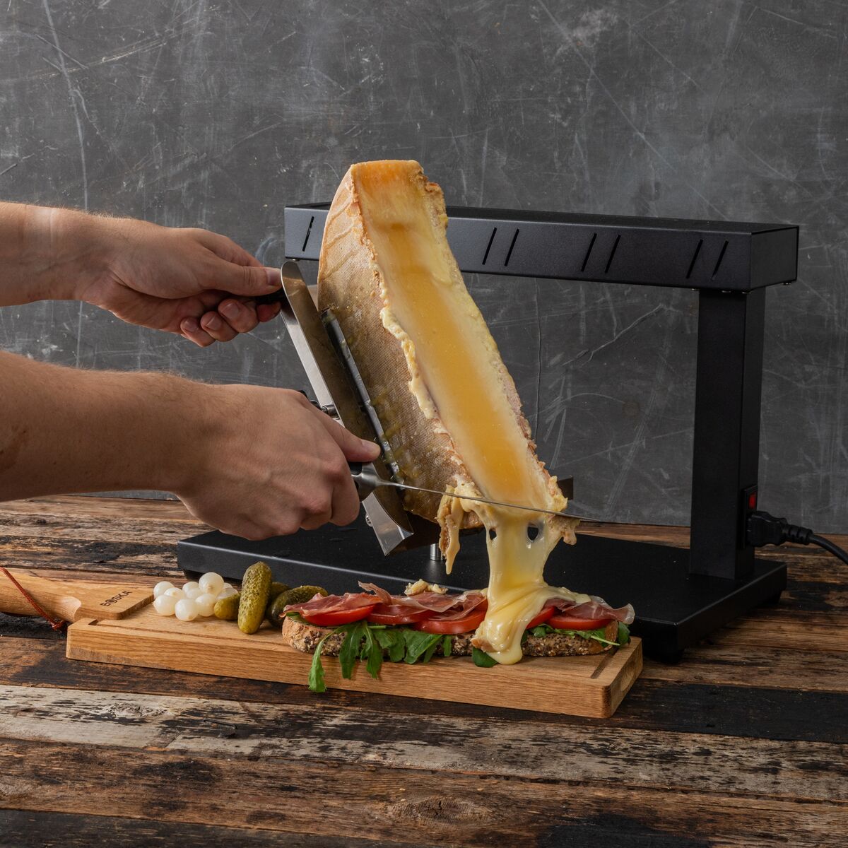 Raclette Demi – Raclette Machine for Half Wheels | Smart & Dishwasher ...