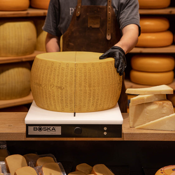540000 - BOSKA Kaassnijmachine Parmesan Pro